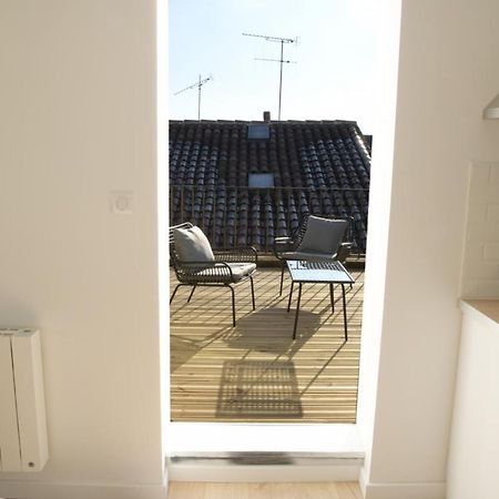 T2 De 55M2 Avec Toit Terrasse, Hyper Centre, Wifi, Draps, Savons Et Serviettes Fournis Cognac Bagian luar foto