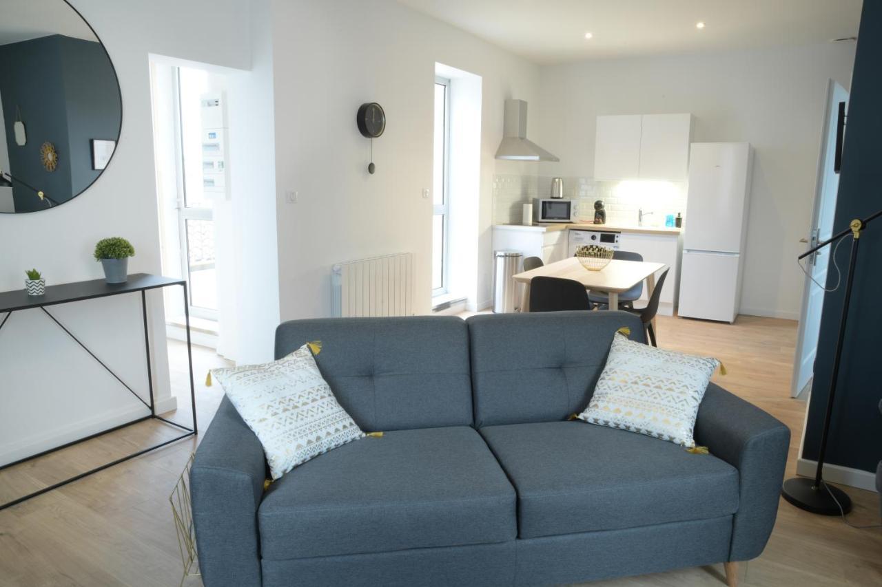 T2 De 55M2 Avec Toit Terrasse, Hyper Centre, Wifi, Draps, Savons Et Serviettes Fournis Cognac Ruang foto