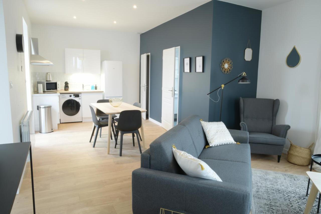 T2 De 55M2 Avec Toit Terrasse, Hyper Centre, Wifi, Draps, Savons Et Serviettes Fournis Cognac Bagian luar foto
